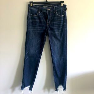 American Eagle - Size 10 frayed skinny jeans